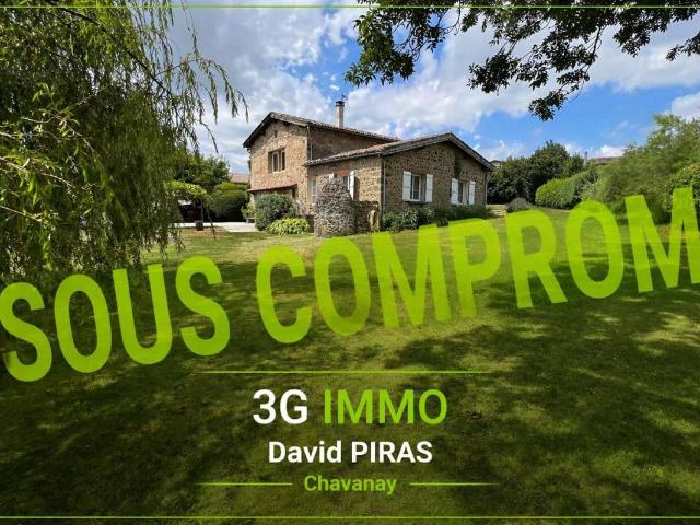 Maison 9 pièces 316 m²