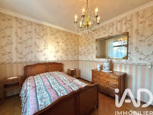 Maison 9 pièces 316 m²