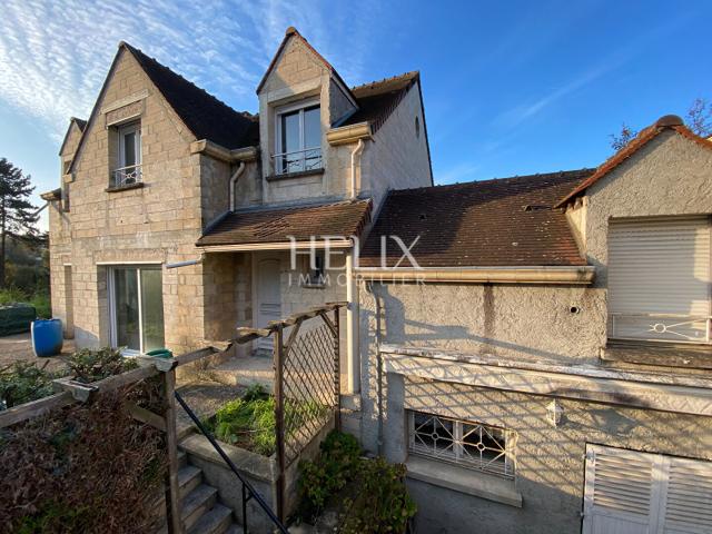 Maison 9 pièces 316 m²