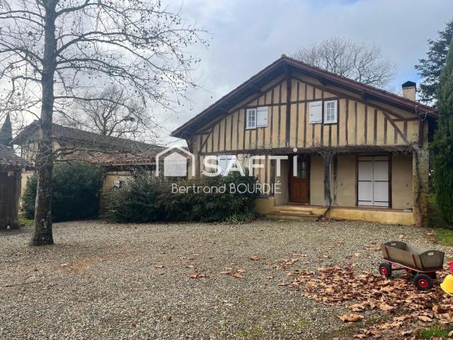 Maison 9 pièces 310 m²