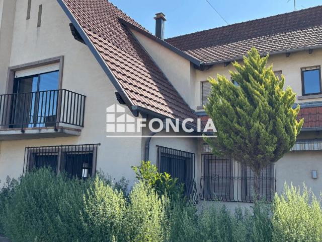 Maison 9 pièces 310 m²