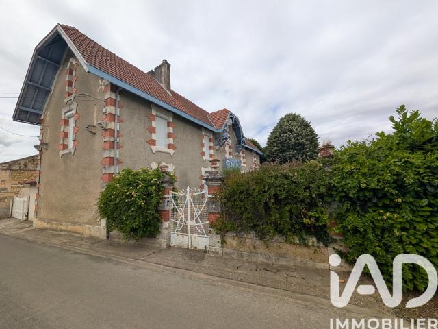 Maison 9 pièces 320 m²