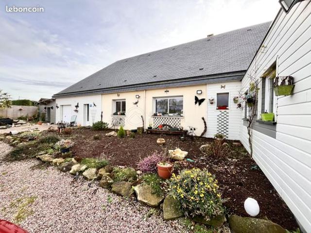 Maison 9 pièces 334 m²