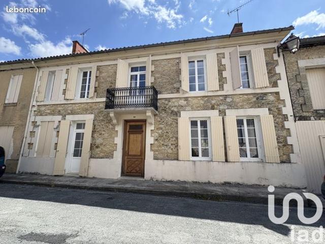 Maison 9 pièces 330 m²