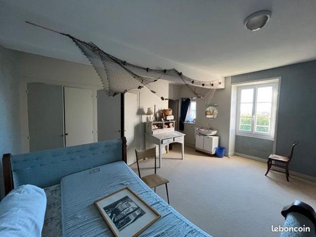 Maison 9 pièces 333 m²