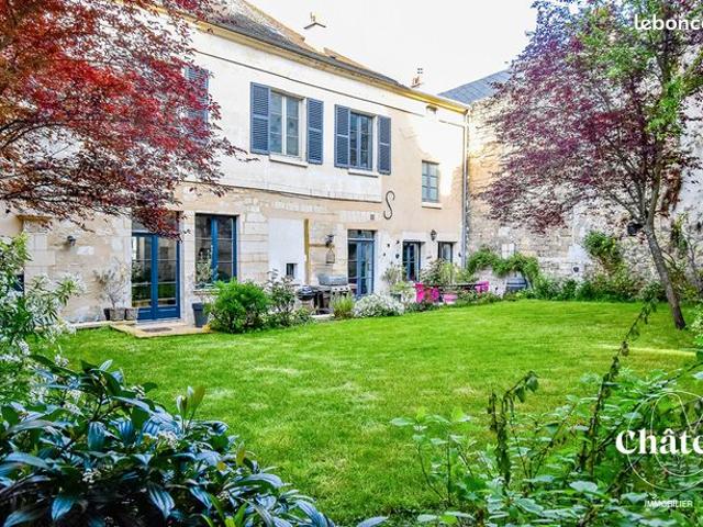 Maison 9 pièces 286 m²