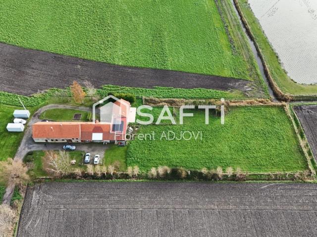 Maison 9 pièces 350 m²