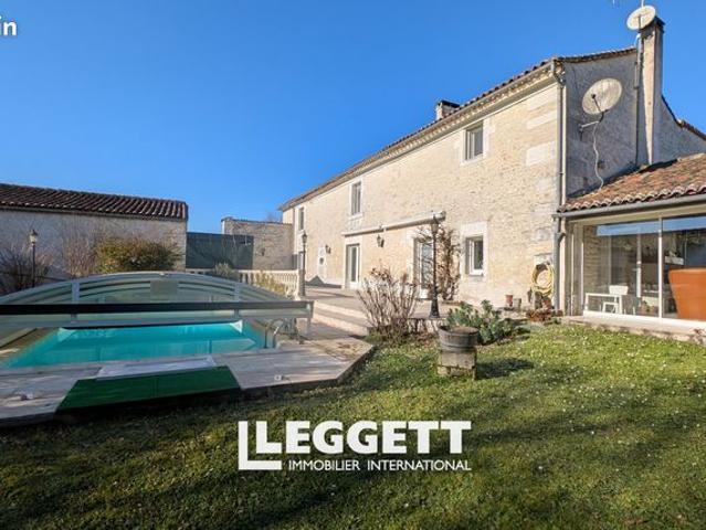 Maison 9 pièces 350 m²
