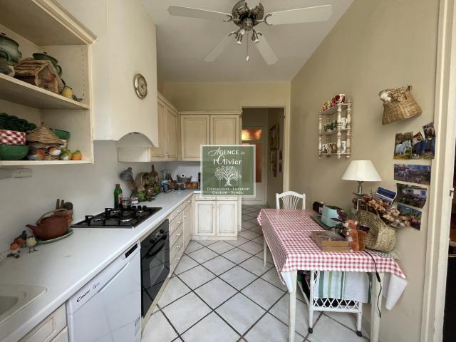 Maison 9 pièces 350 m²