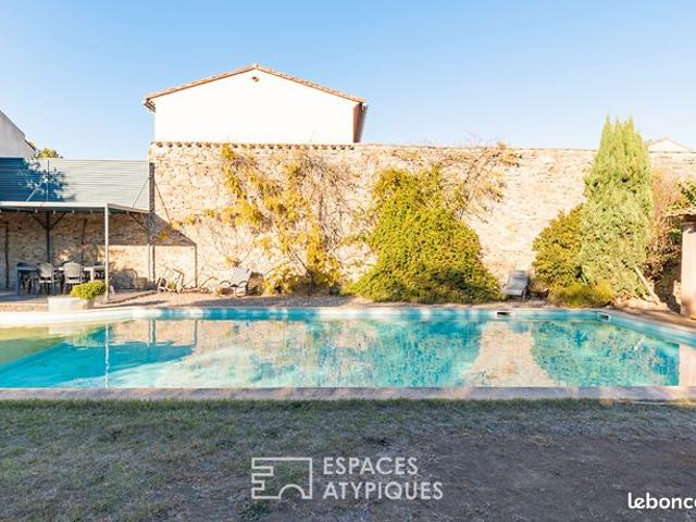 Maison 9 pièces 368 m²