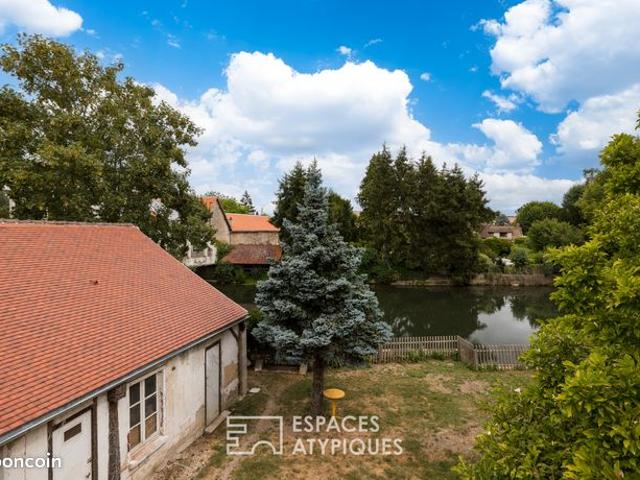 Maison 9 pièces 370 m²