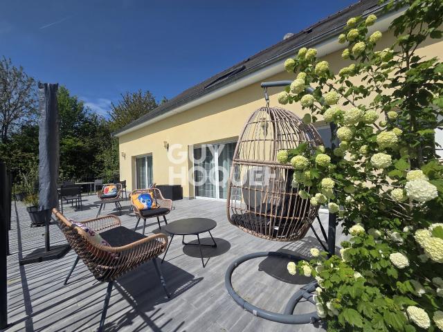 Maison 9 pièces 371 m²