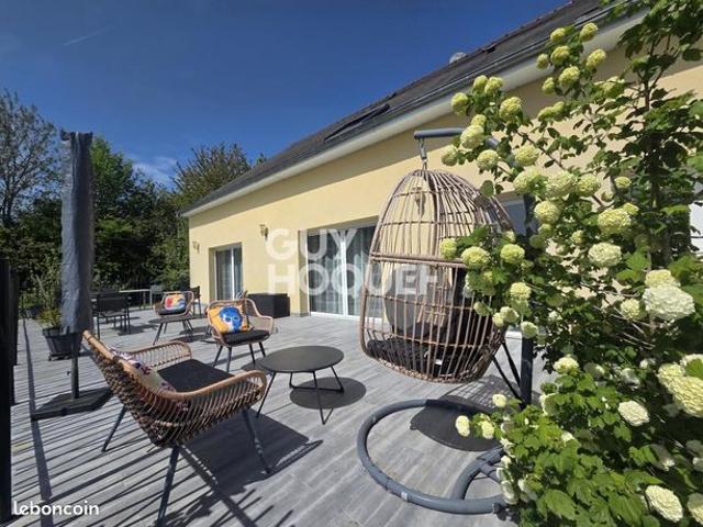Maison 9 pièces 371 m²