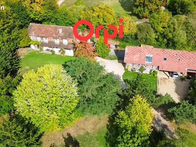 Maison 9 pièces 380 m²