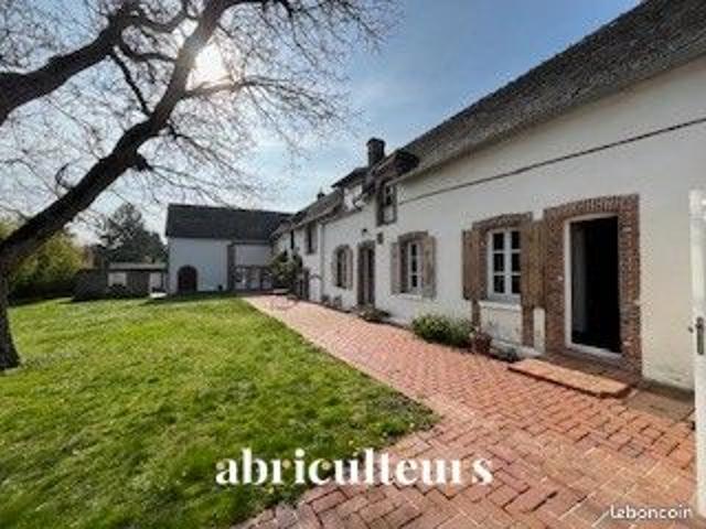 Maison 9 pièces 409 m²