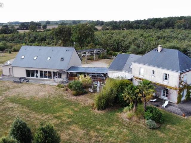 Maison 9 pièces 402 m²