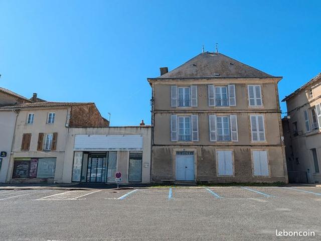 Maison 9 pièces 410 m²