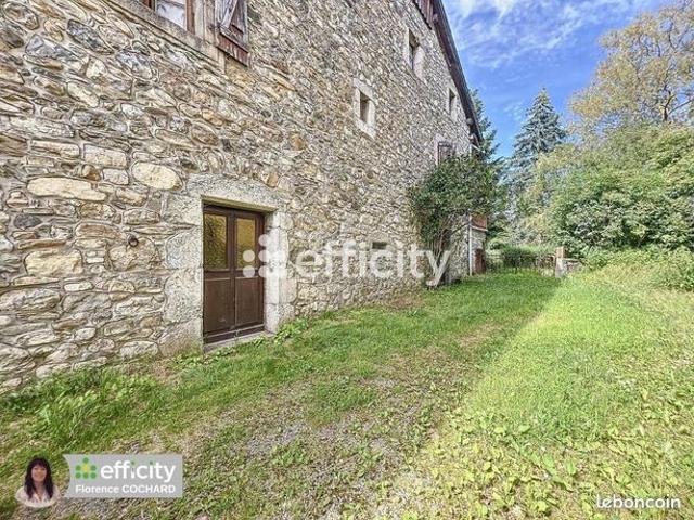 Maison 9 pièces 410 m²