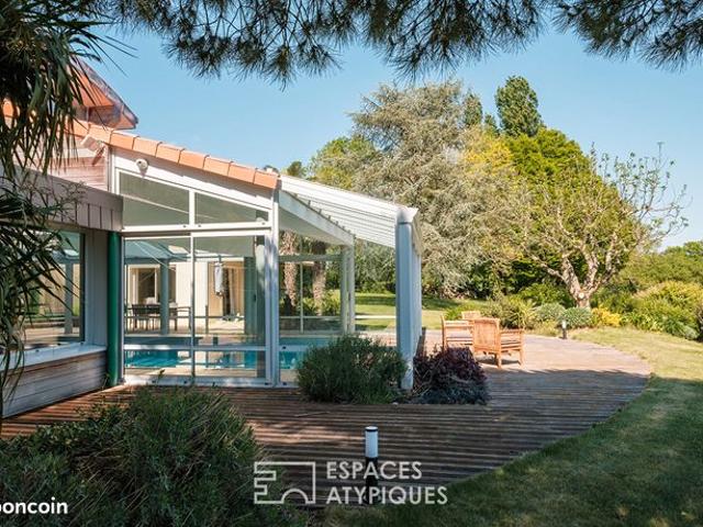 Maison 9 pièces 430 m²