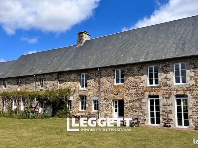 Maison 9 pièces 430 m²