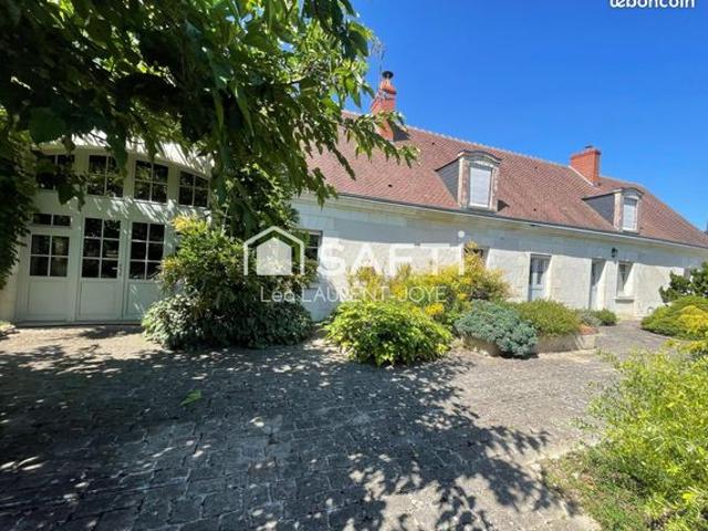 Maison 9 pièces 430 m²