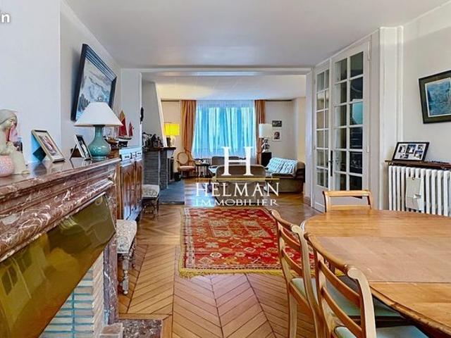 Maison 9 pièces 431 m²