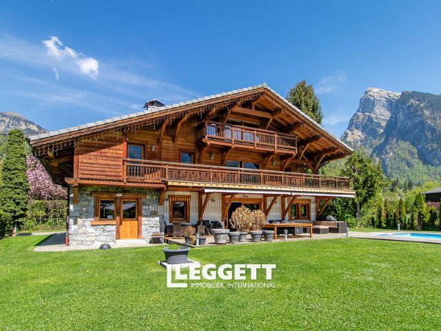 Maison 14 pièces 507 m²