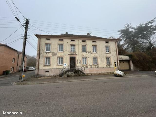 Maison 9 pièces 440 m²