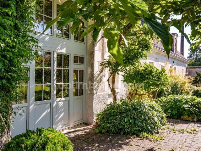 Maison 9 pièces 450 m²