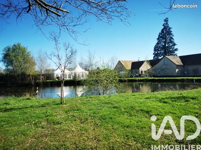 Maison 9 pièces 526 m²