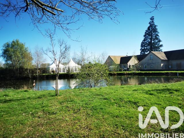 Maison 9 pièces 526 m²