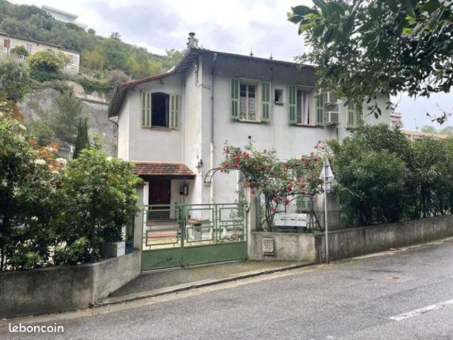 Maison 9 pièces 75 m²