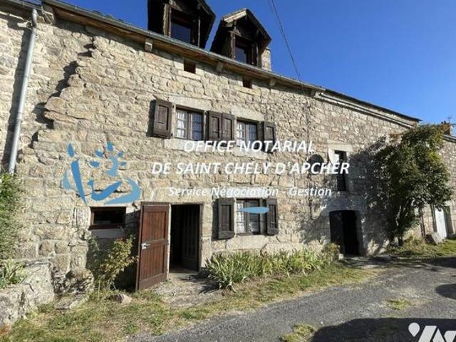 Maison 9 pièces 93 m²