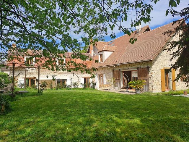 Maison 9 pièces à vendre Saint Cyr sous Dourdan