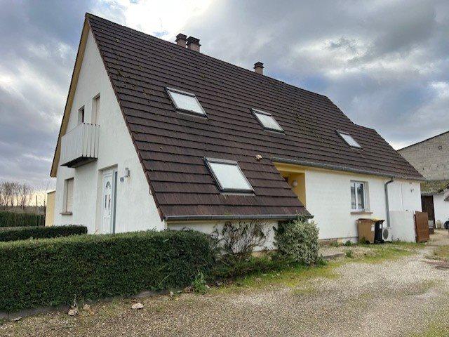 Maison 9 pièces avec terrain à Betschdorf 67660 192m² Betschdorf
