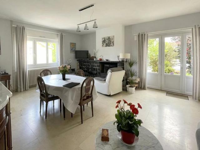 Maison Coulounieix Chamiers 10 pièce s 329.34 m2