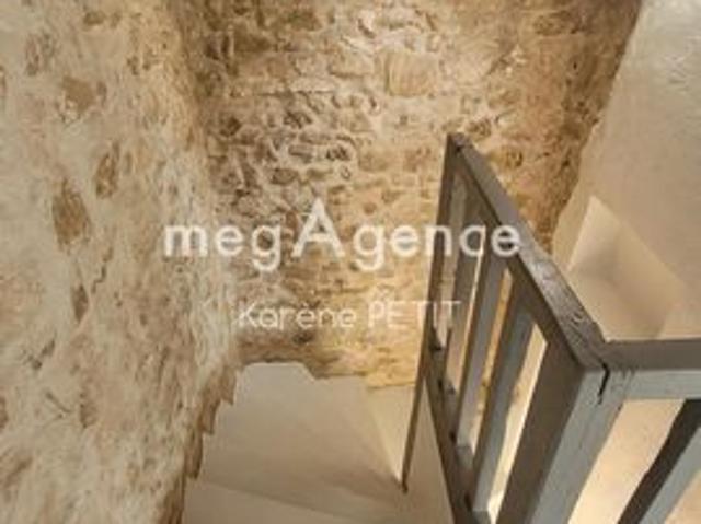 Maison de ville atypique –100 m²– 5 min gare–calme