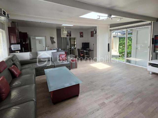 Maison coup de coeur au charme d'antan et au style atypique