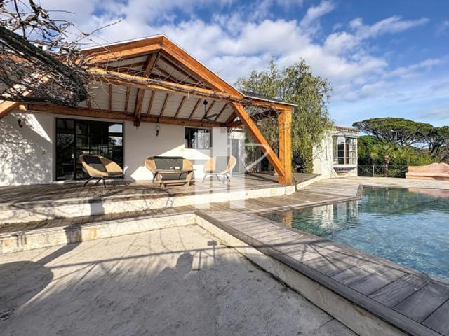 Maison coup de coeur dans un domaine sécurisé