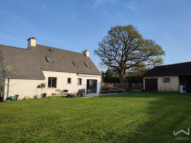 Maison familiale rénovée 5 chambres dépendance 60 m2 terrain