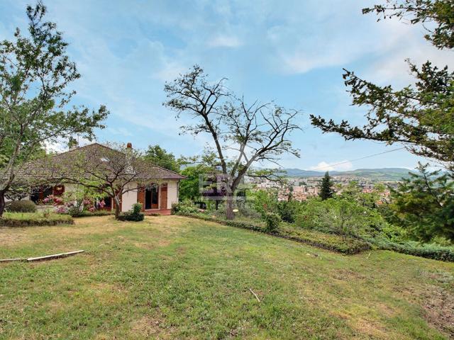 Maison Cournon D Auvergne 170 m2