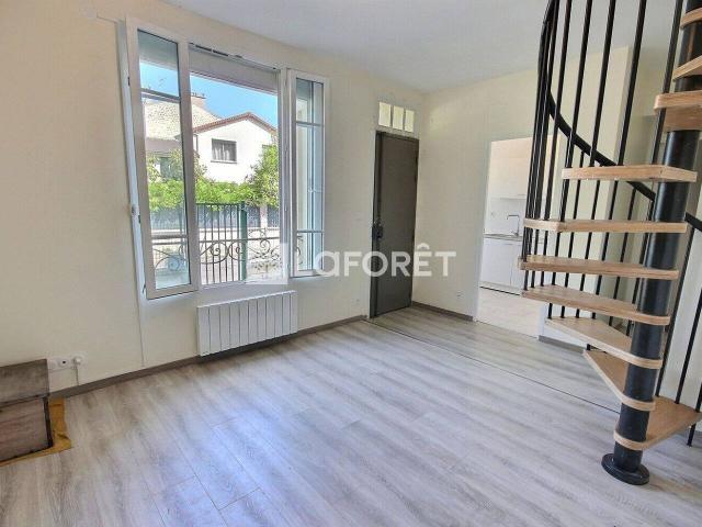 Maison Courbevoie 3 pièce s 50 m2
