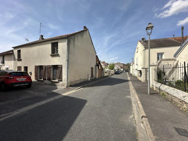 Maison Courcouronnes centre