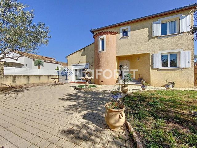 Maison CODOGNAN 9 pièce s 190 m2