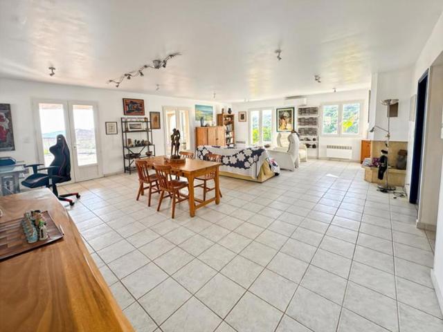 Maison Coggia 4 pièce s 120 m2