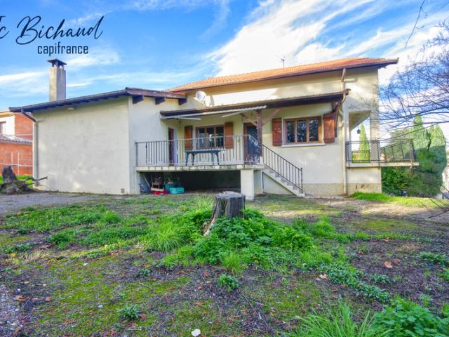 Maison Collonges au Mont d'or de 250m2 + sous sol de 80m2