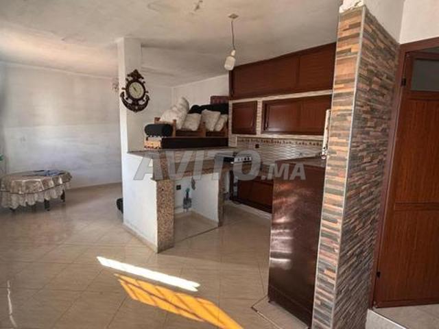Maison commerciale sur bd 15 m à vendre