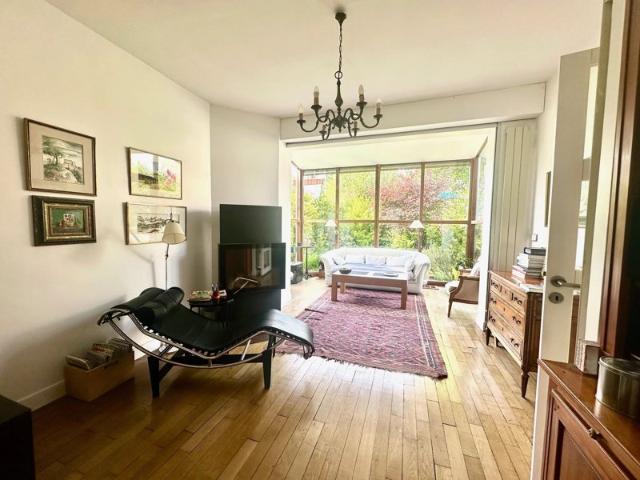 Maison confortable de 122m² proche RER B et Vache Noire