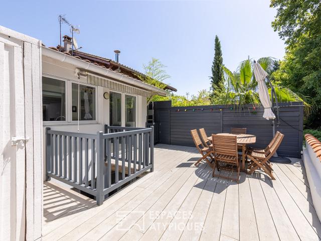 Maison confidentielle avec terrasse et vue dégagée au centre d'Arcachon