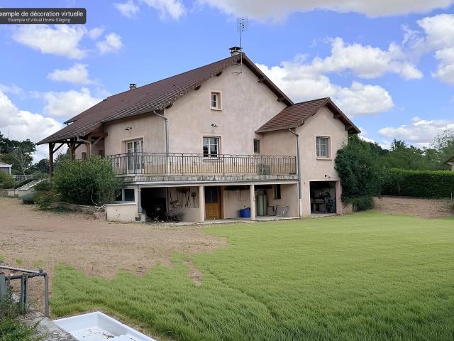 Maison construction traditionnelle de 2002.Tres bon état gén. 170m² Chenay le Châtel